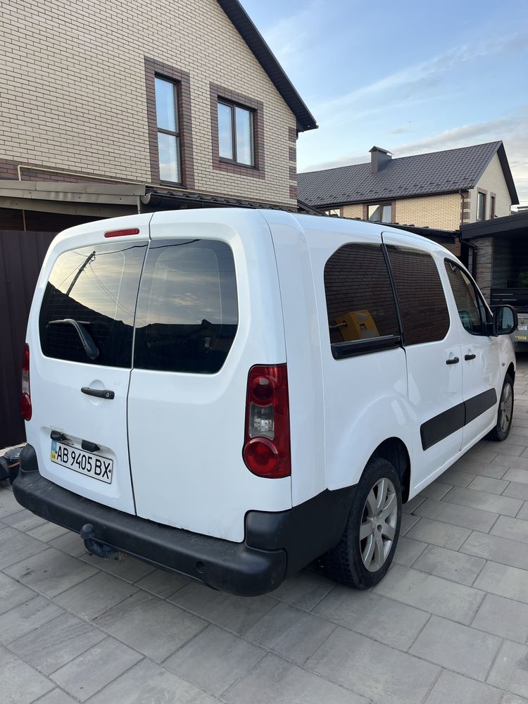Peugeot Partner Maxi 2010 1.6 дизель
