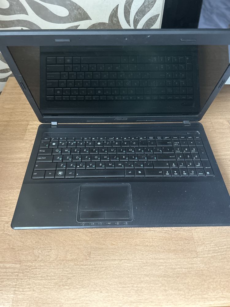 Ноутбук Asus