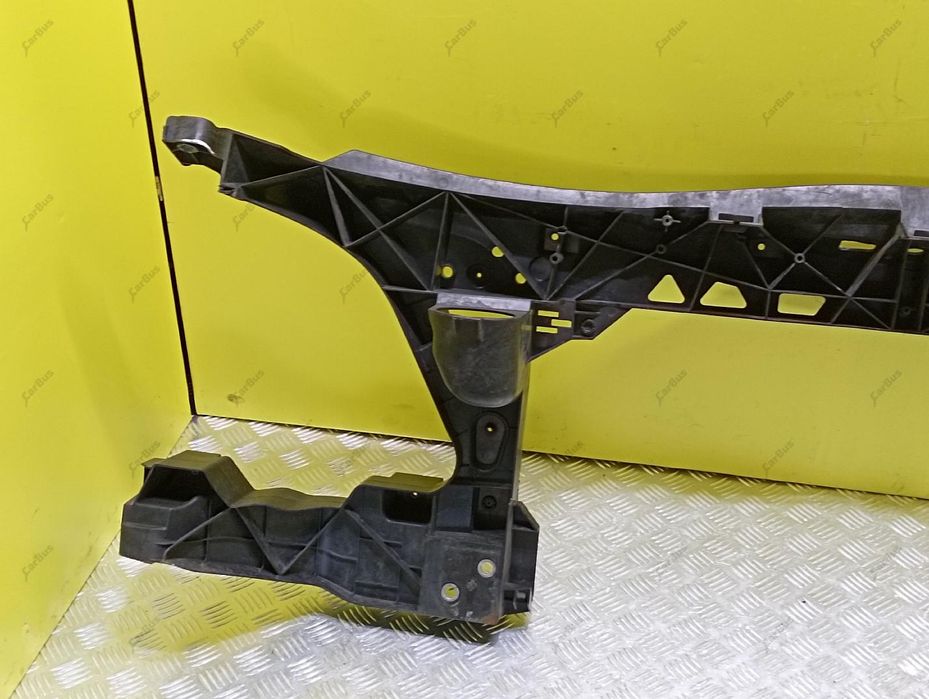 Панель передня Спринтер 906 телевізор Mercedes Sprinter W906 телевизор