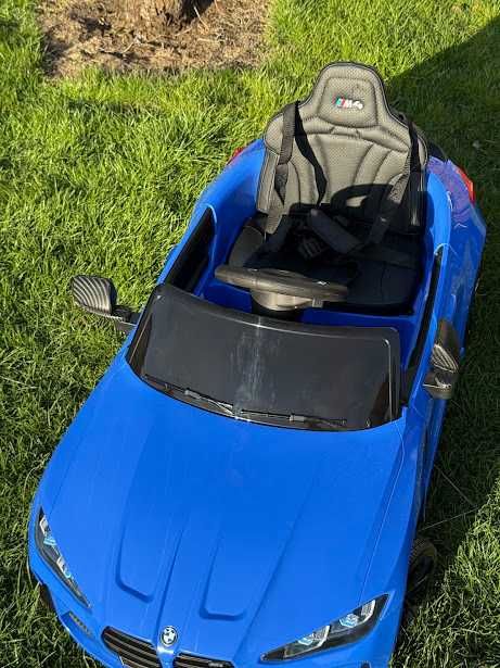 Autko na akumulator BMW M4 niebieskie