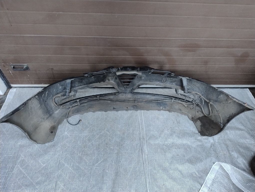 Alfa Romeo GT zderzak przód spryskiwacze pod xenon wysyłka