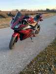 Yamaha r125 motocykl