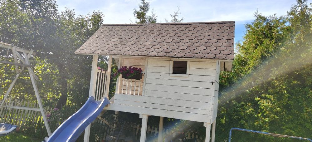 Domek dziecięcy drewniany duży, solidny