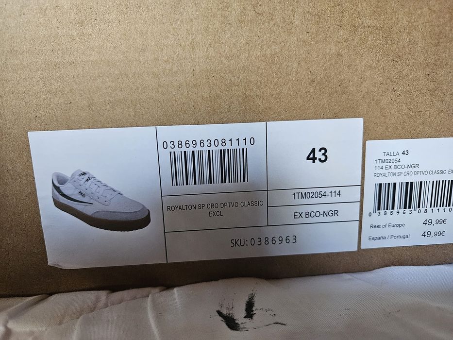 Ténis Fila para venda