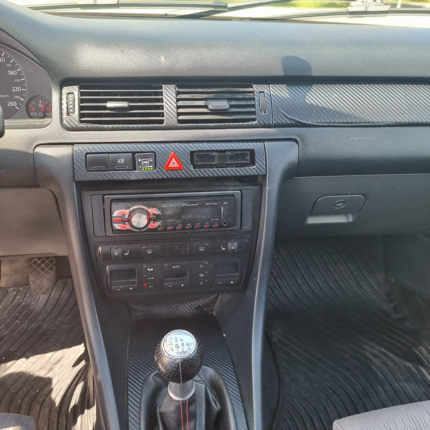 Audi a6c5 2.4 z gazem