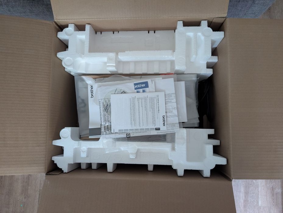 Drukarka laserowa + skaner wifi Brother 9015CDW