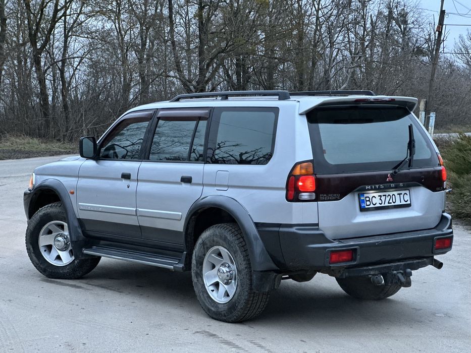 Mitsubishi Pajero Sport 3.0 газ/бензин