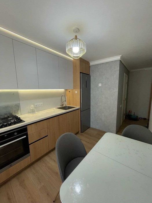 2-х комн. с ремонтом на Адмиральском проспекте в кирпичном спецпроекте