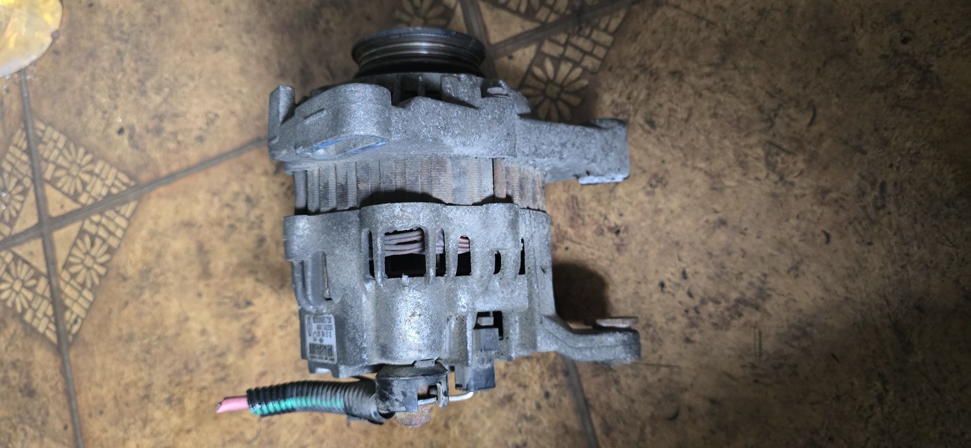 Alternator  Renault Clio 1,2 8.2000.657.30 70 A