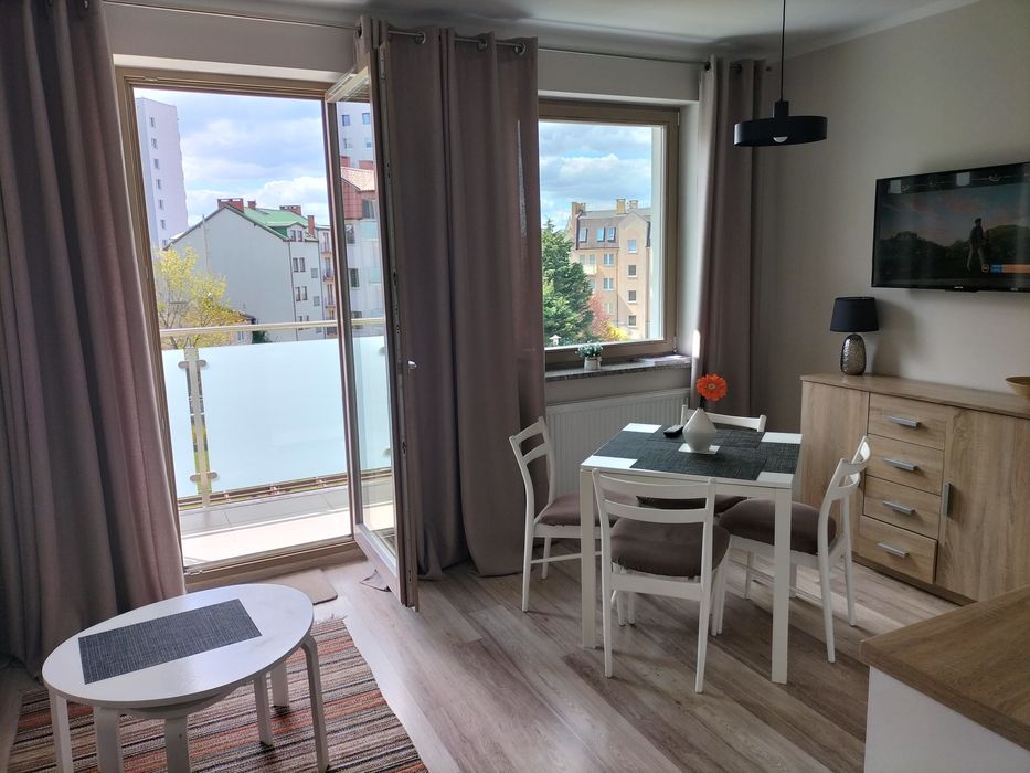 Wolny 16.10-19.10 2 pokoje komfortowy   apartament balkon 4 osoby