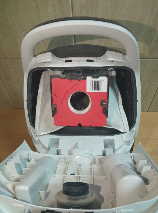 Odkurzacz Amica Sumam VM 6011 moc 700W NIESPRAWNY