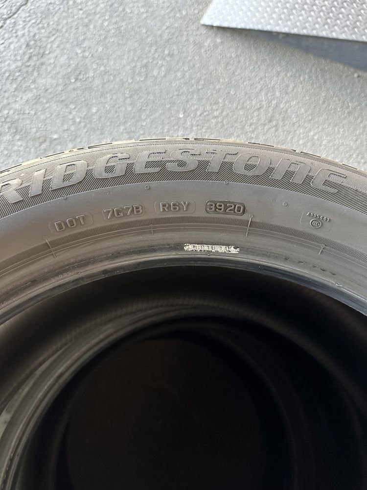 Резина, шини різноширокі літо Bridgestone Dueler