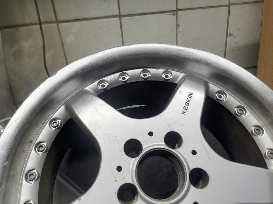 Шиномонтаж ,шини б/у. Роменская 77