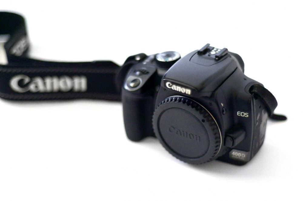 Canon 400d com grip e lente 18-55