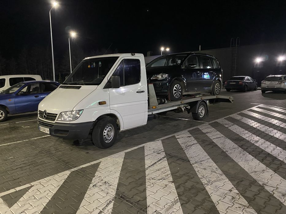 Евакуатор Корець