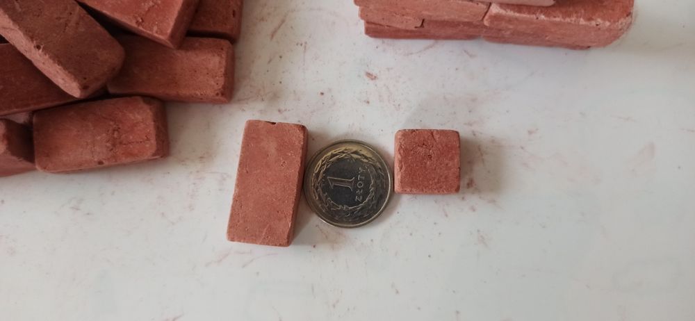 Cegiełki czerwone modelarskie gipsowe cegły model, diorama 60szt