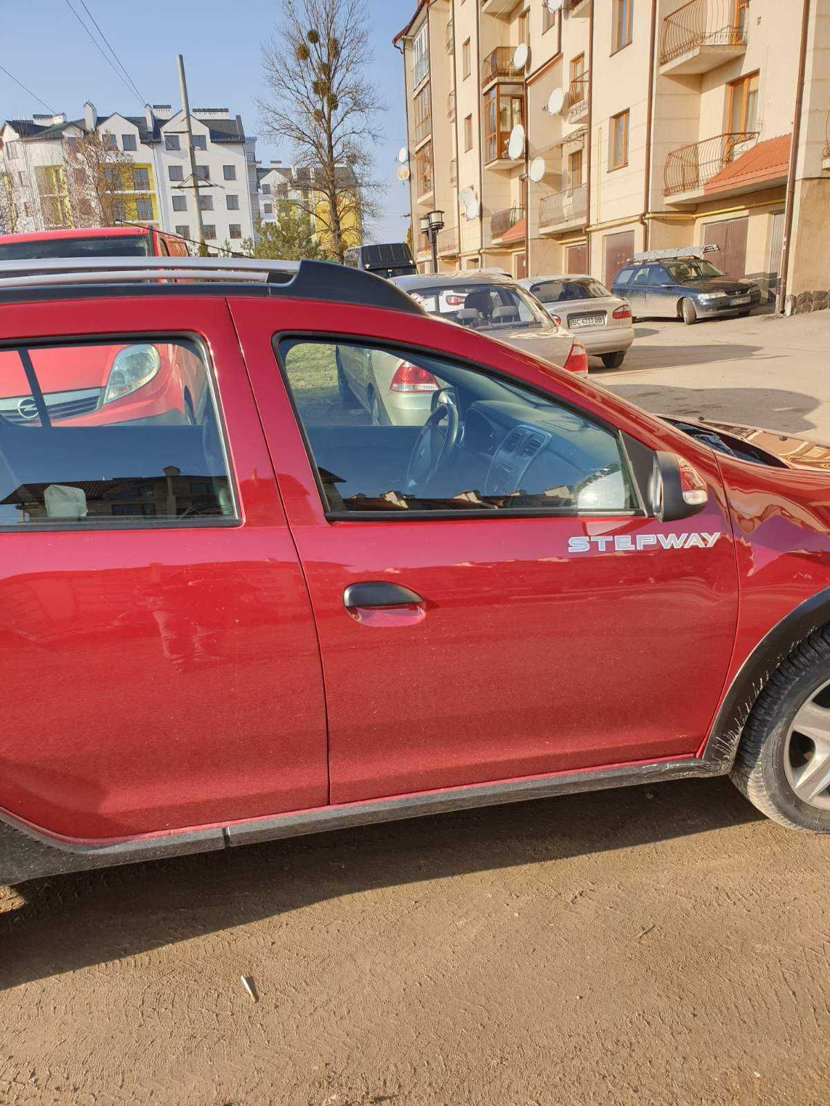 Продаж Renault Sandero Stepway 2014