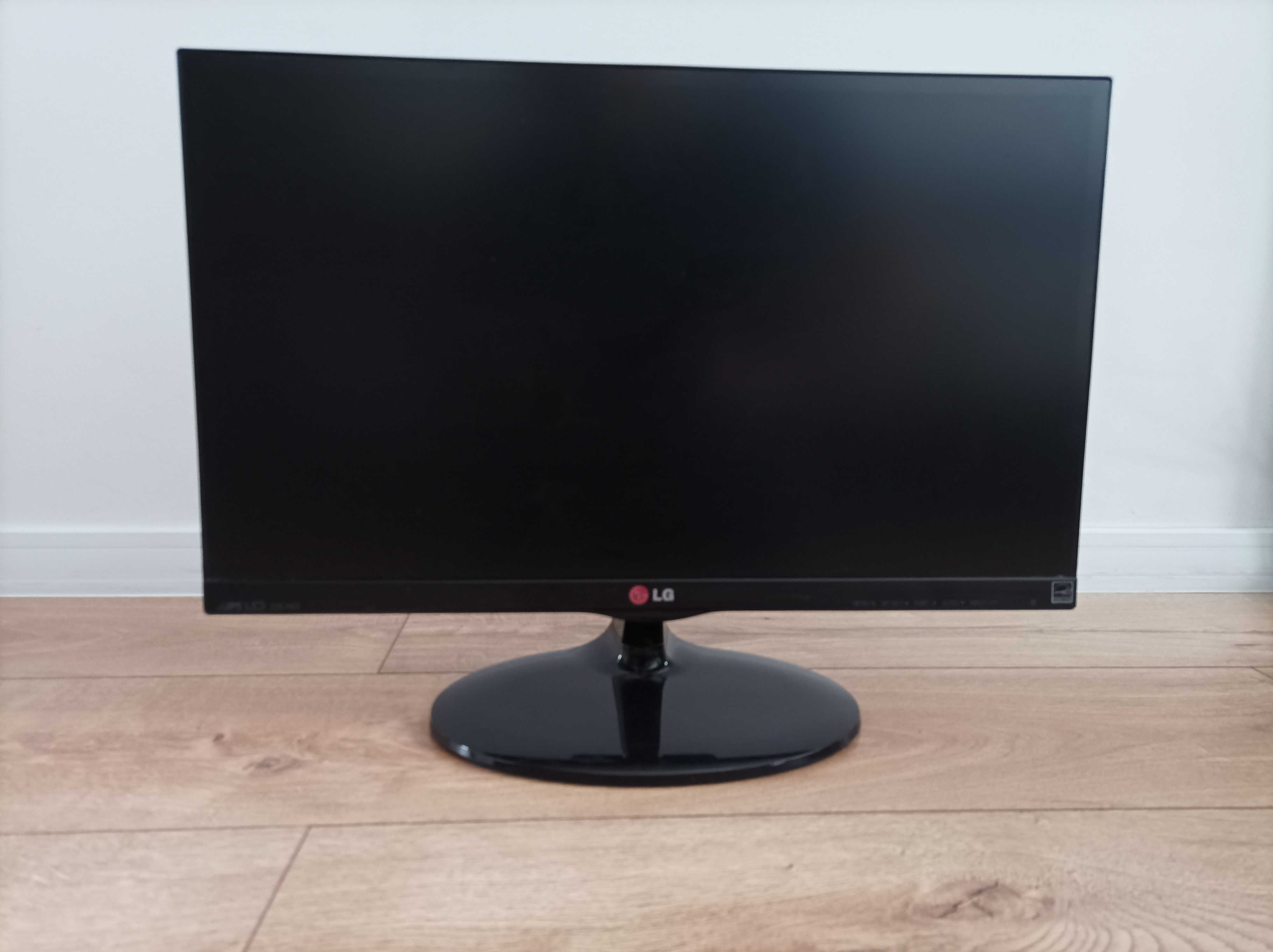 Monitor 21,5" LG 22EA63V-P (IPS, HDMI, DVI) czarny 100% sprawny