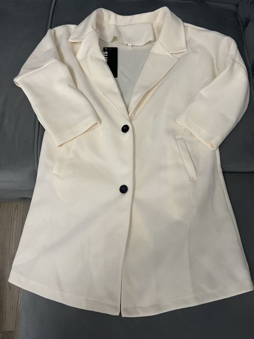 Płaszcz ecru przejściowy