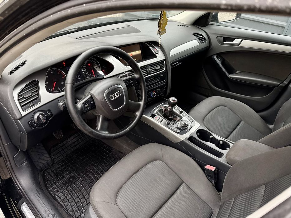 Audi A4 B8 2.0 TDI Manual Nowe zawieszenie i rozrząd
