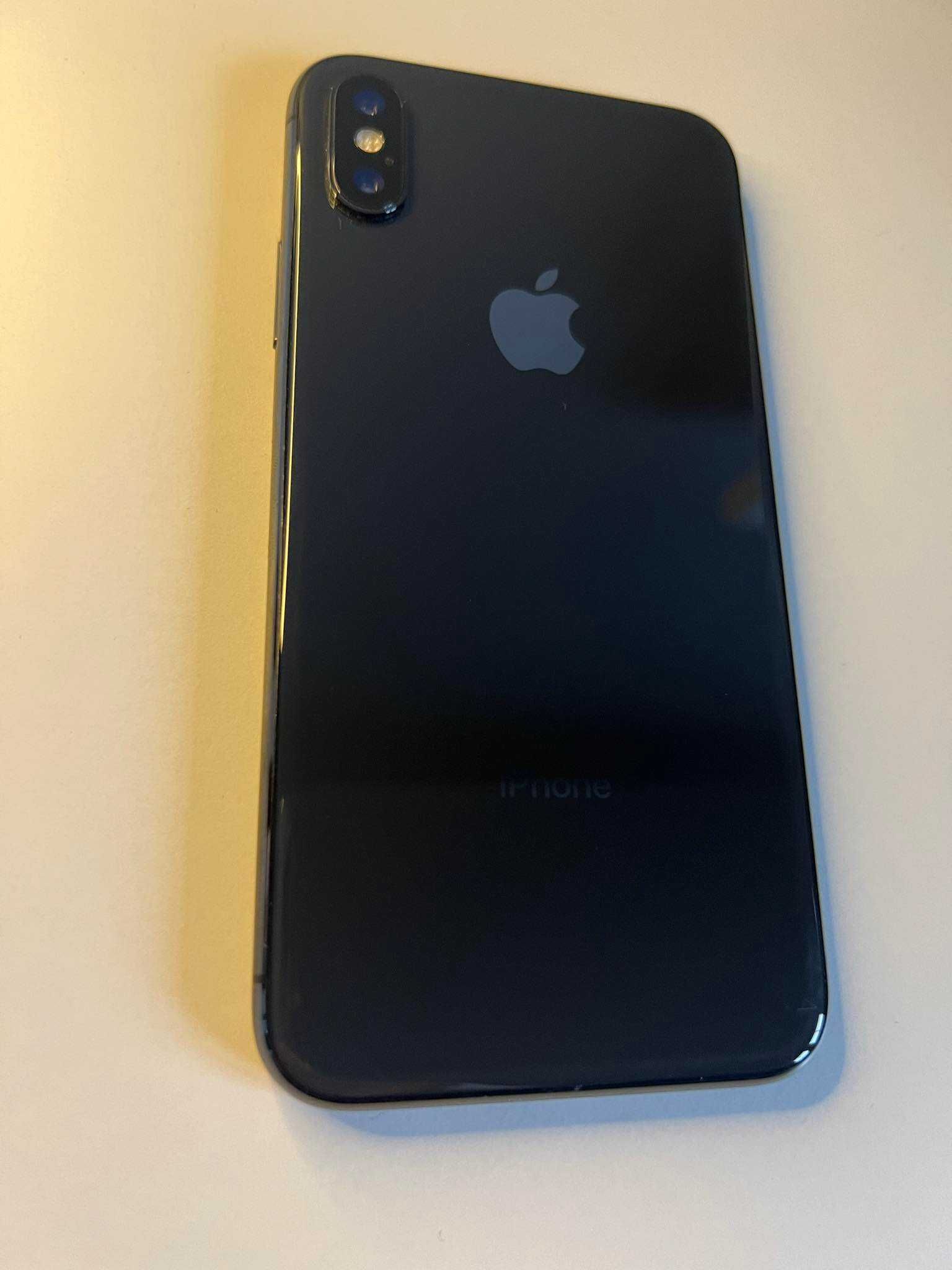 iPhone X 64Gb szary