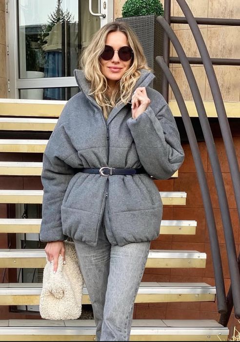 Жіноча куртка зимова сіра пуховик вовна оверсайз