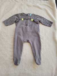 Pajacyk piżamka niemowlęca 62