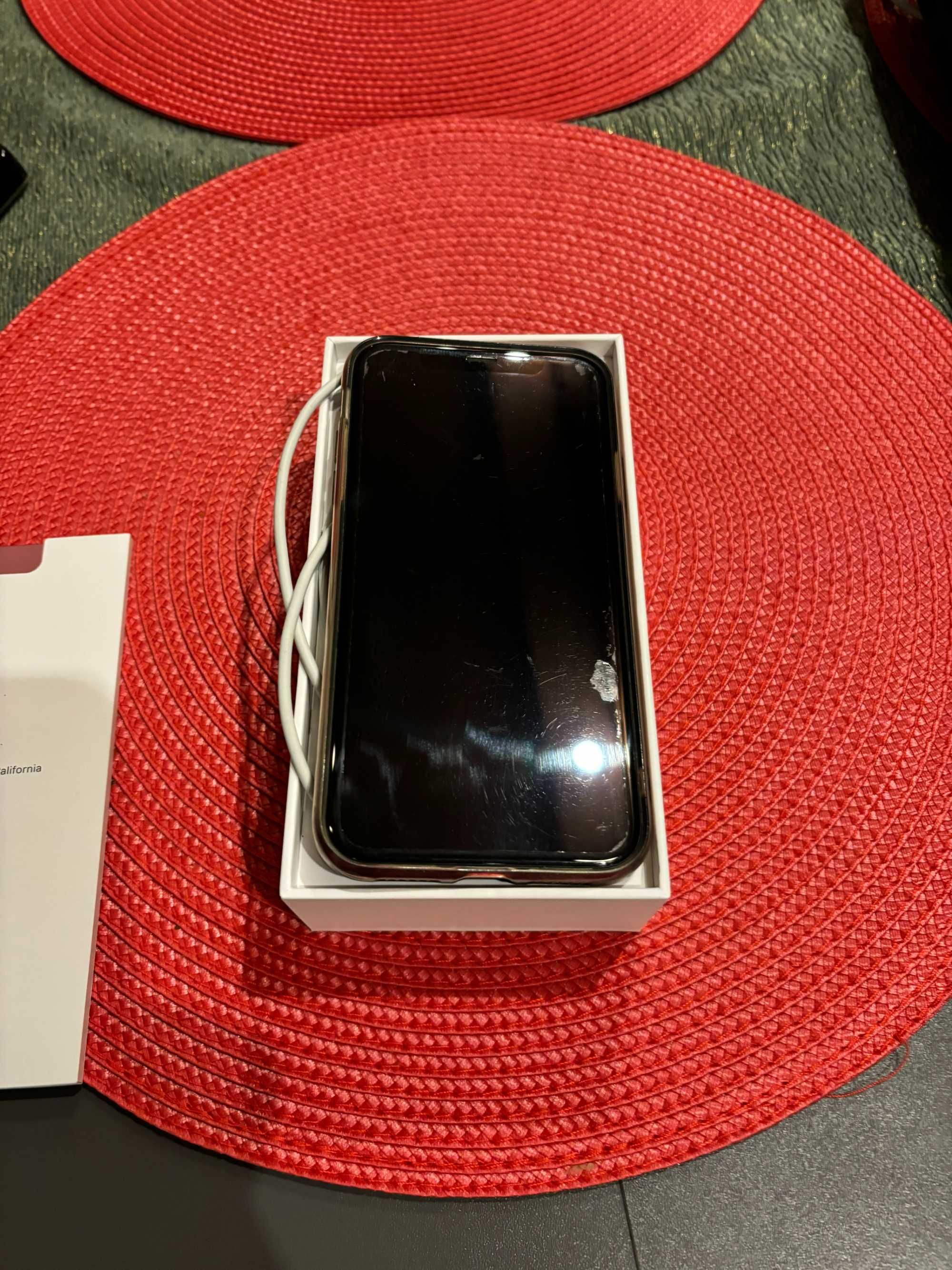 iPhone XR red 64 GB