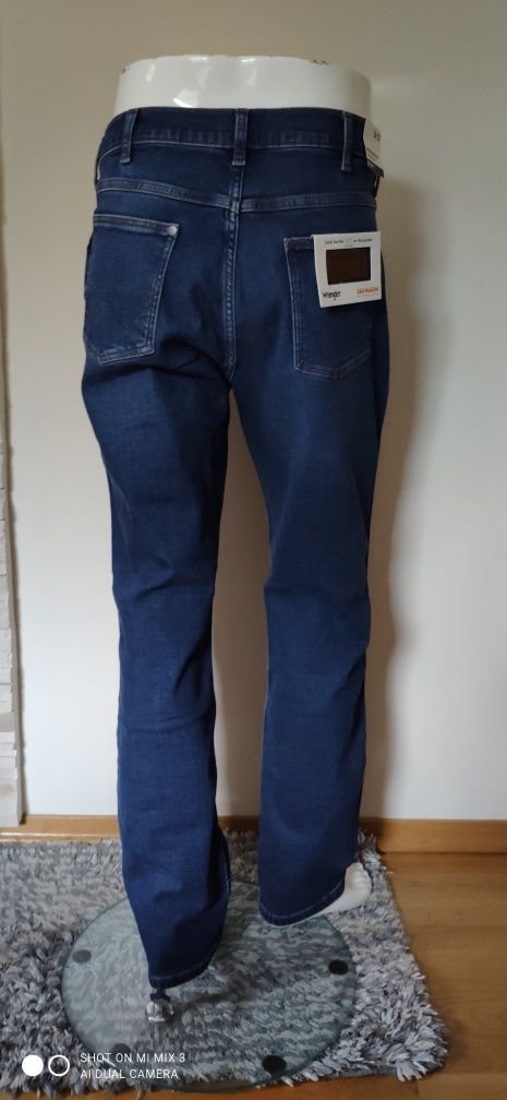 Wrangler Greensboro Dark Trail męskie jeansy rozm 36/32