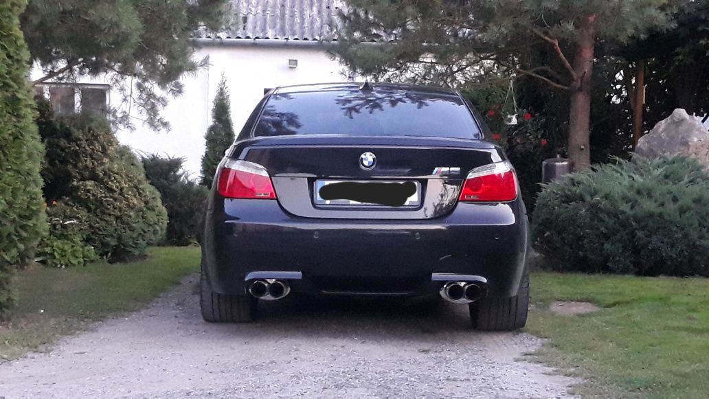 Uklad wydechowy przelotowy bmw m5 e60 tlumik supersprint nie eisenmann