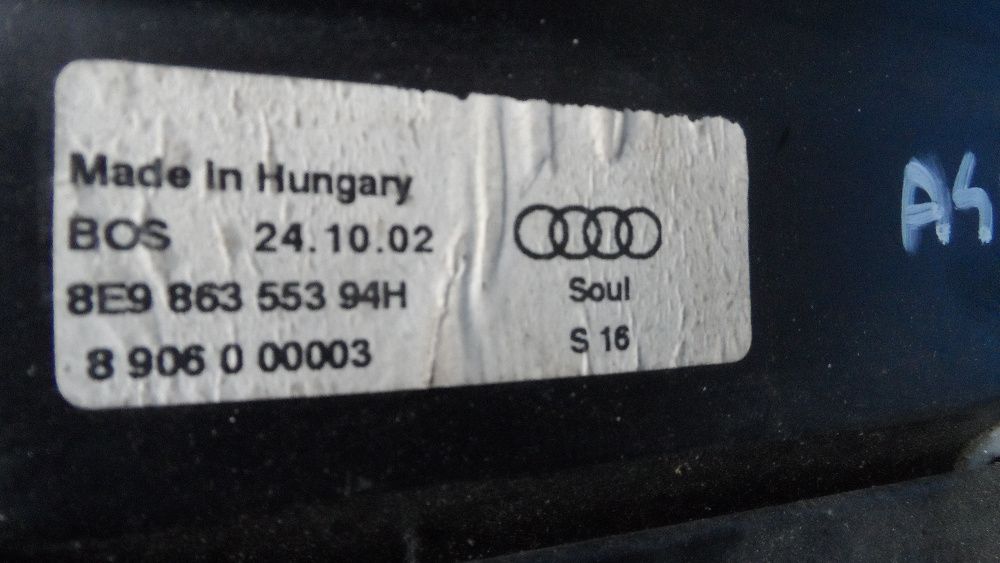 AUDI A4 B6 KOMBI 2002 ROLETA SIATKA Bagażnika Oryginał Części Opolskie