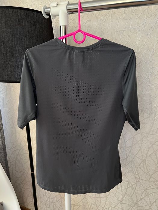 Nike Pro Hypercool футболка — сіра, L, перфорація