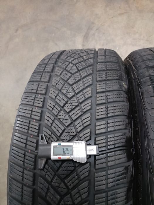 Opony zimowe Goodyear Ultragrip Performance GEN-1 SUV 255/55R19 111H