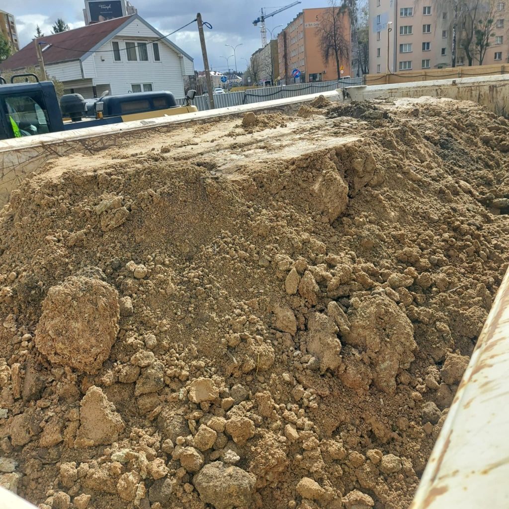Ziemia glina na podniesienie  terenu