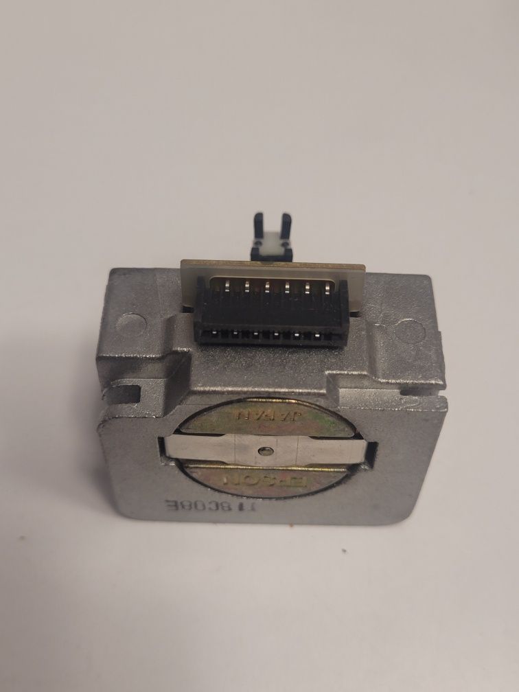 Продам печатающие головки для принтера Epson