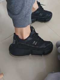 Snickersy new balance r.39,5