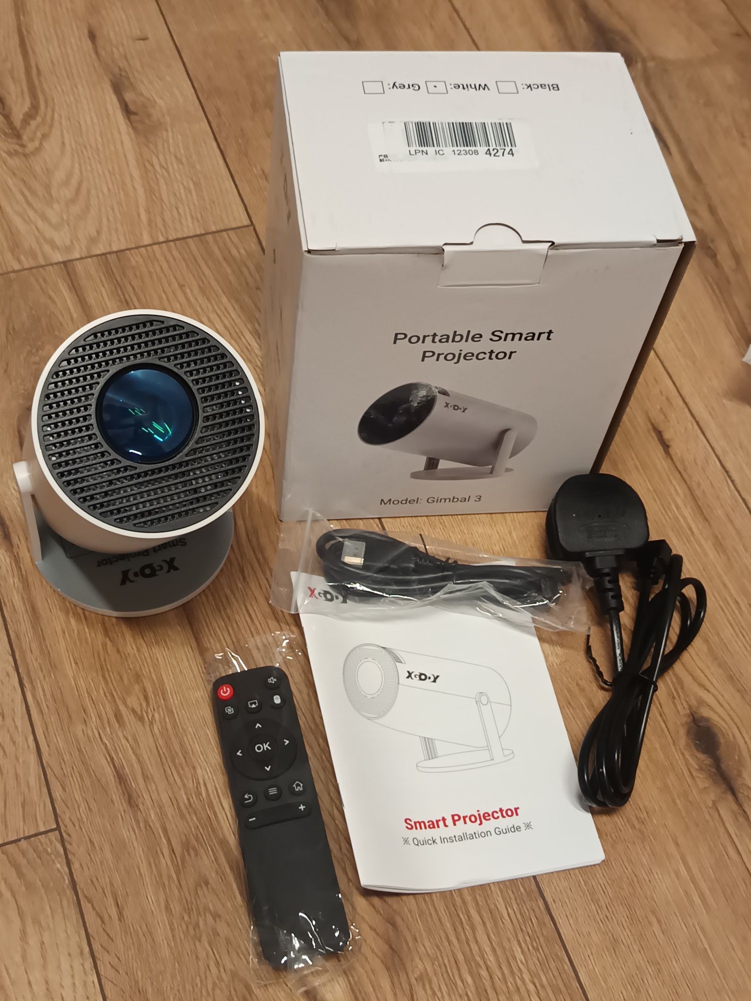 Projektor LED Xgody Gimbal 3 HY300 Przenośny Rzutnik PL Android TV WiF