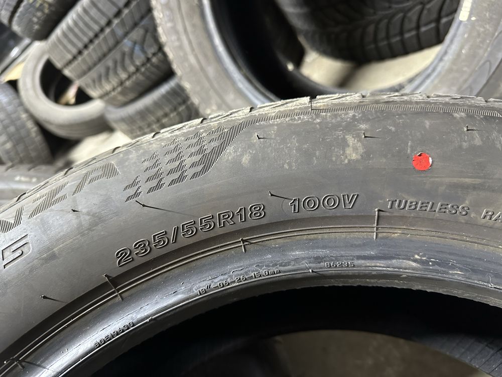 Резина 235/55/18 Bridgestone R18 комплект 98% залишок 2022