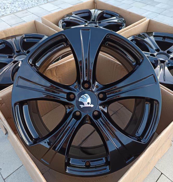 #M10C Alufelgi R18 5x112 ET38 Skoda Karoq Kodiaq Octavia Superb