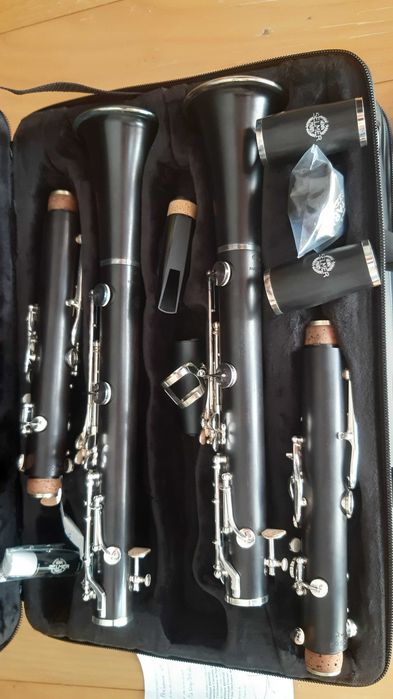 Clarinete Si bemol & Lá  Selmer Presence Evolution (made in France)