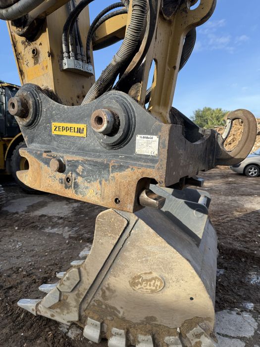 Szybkozłącze Hydrauliczne OilQuick 70/55 Super Stan