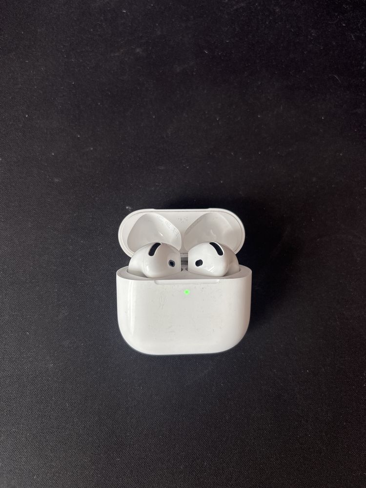 air pods 4 usb c.