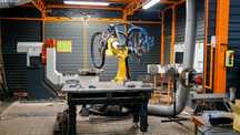Zrobotyzowana cela do cięcia i spawania laserowego FANUC M-710iC/70