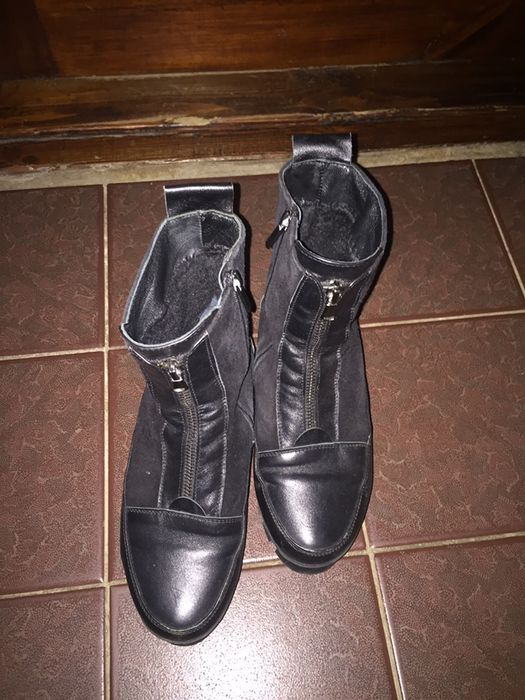 Кожаные зимние сапоги