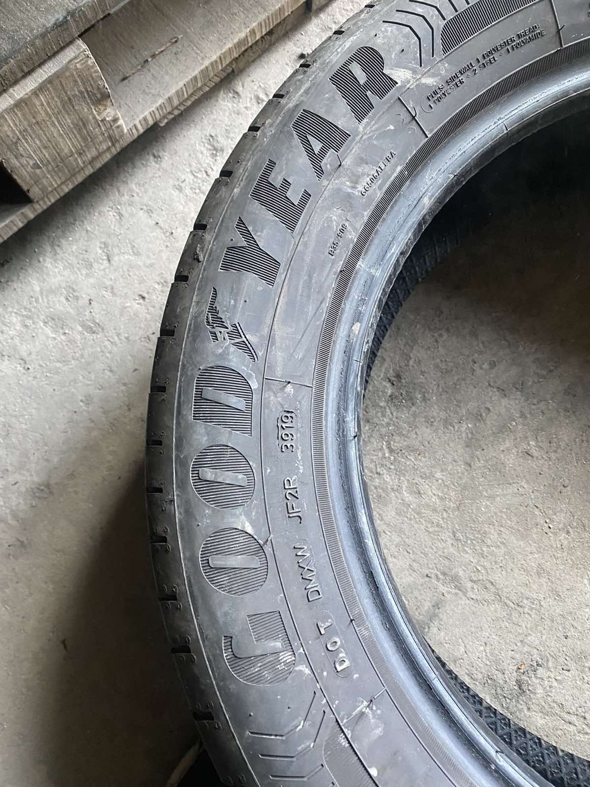 205.60.16 GoodYear 4шт лето БУ склад шины резина из Европы 60 R16