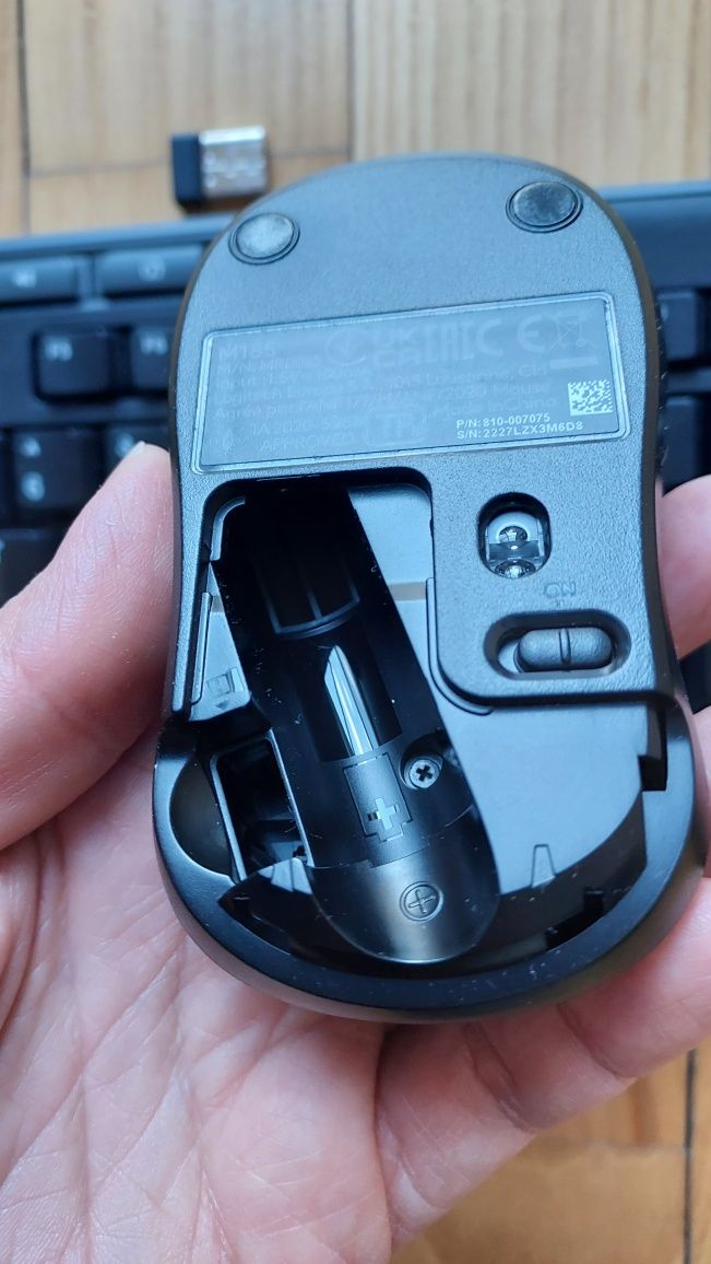 Zestaw bezprzewodowy klawiatura i mysz Logitech K270