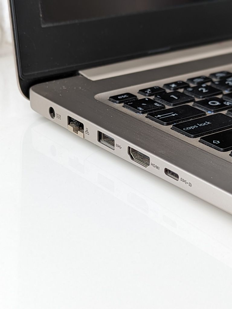 Ноутбук ASUS VivoBook Pro 15