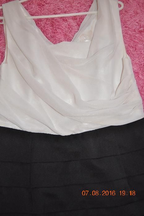 Sukienka biało-czarna ORSAY