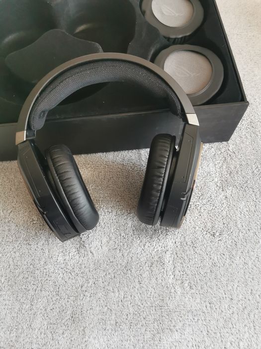 Sprzedam słuchawki ROG STRIX FUSION 500