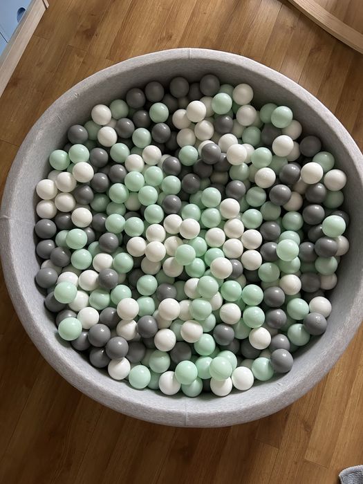Basen z kulkami, duży